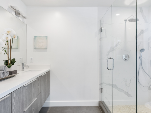Suncity Home Service - Full Bathroom Remodel
